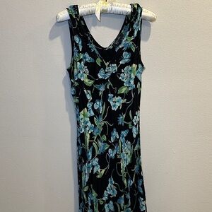 Vintage Elegant Floral Maxi Dress - Black and Blue